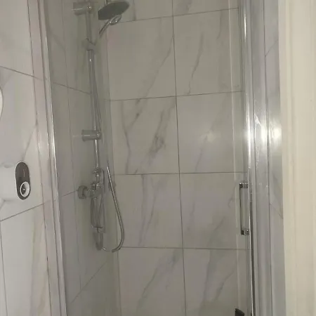 Studio Apartment Pierrelaye